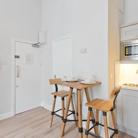 Prestigious Pembroke Street 4 * Dublin